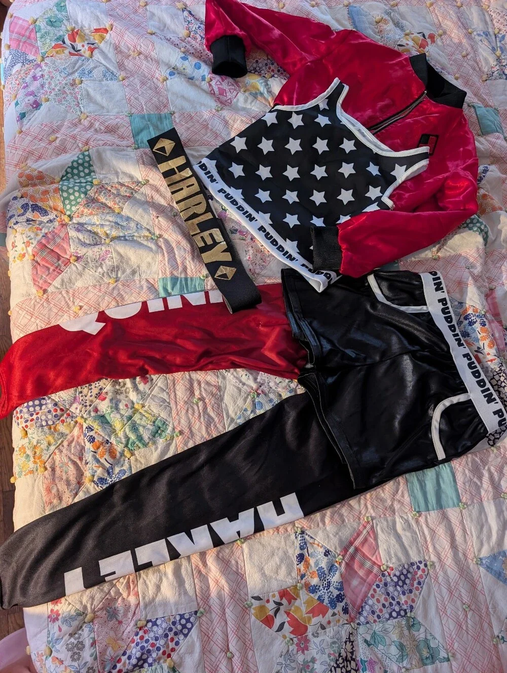 Harley Quinn Girls Halloween Costume 5 Piece Set Small 6 / 7 New Outfit DC Comic